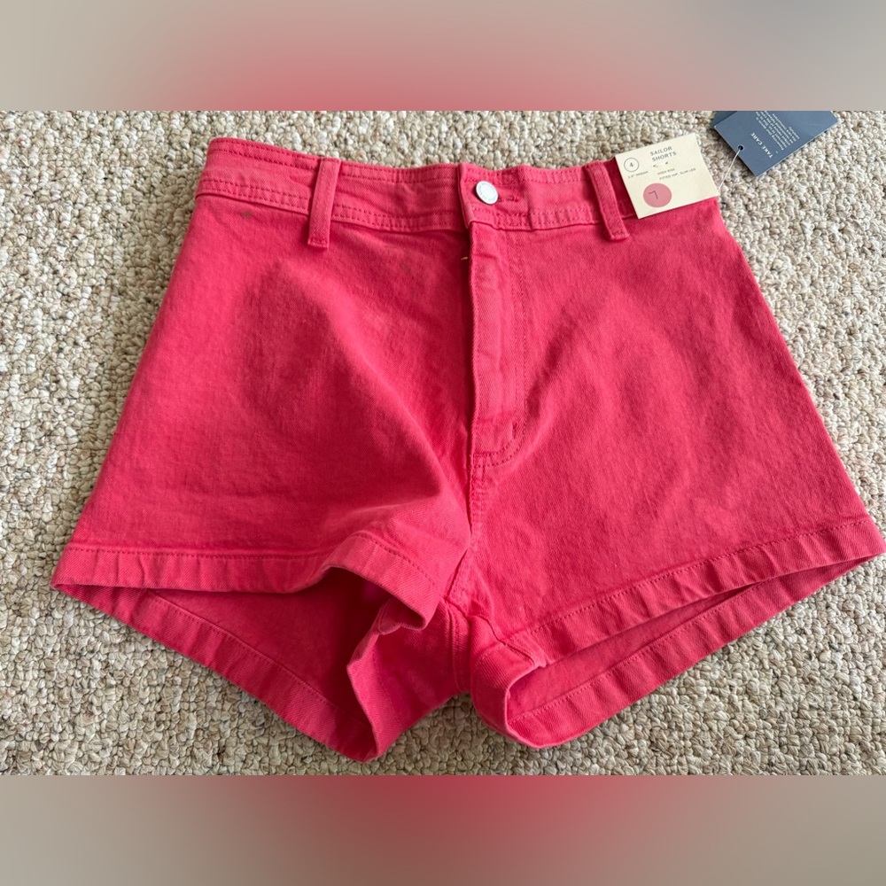 Universal Thread  Women’s Size 4 High Rise Sailor Shorts Size 4 New